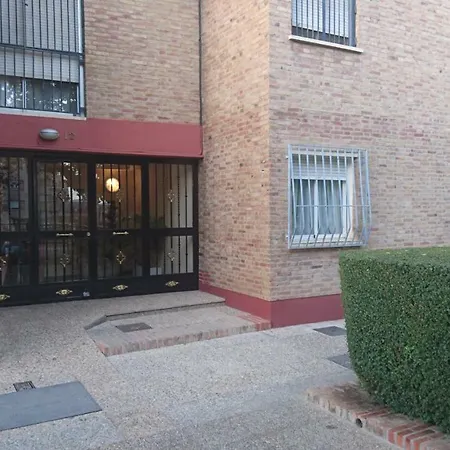 Apartamento tranquilo y preparado con normas actuales para 6 personas-2